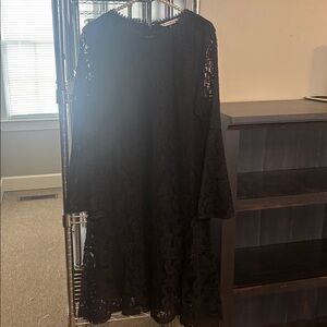 Isaac Mizrahi LIVE Black Lace Dress large bell sleeves